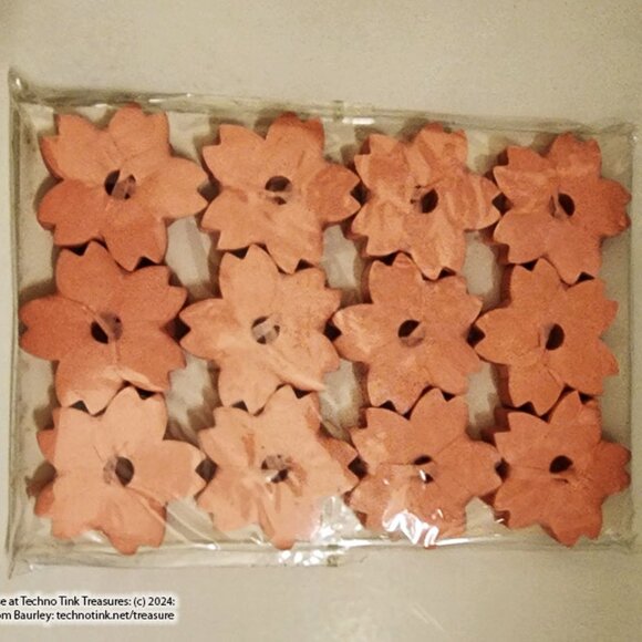 Sakura Storm by Alan Wong - Picture 5 of 6